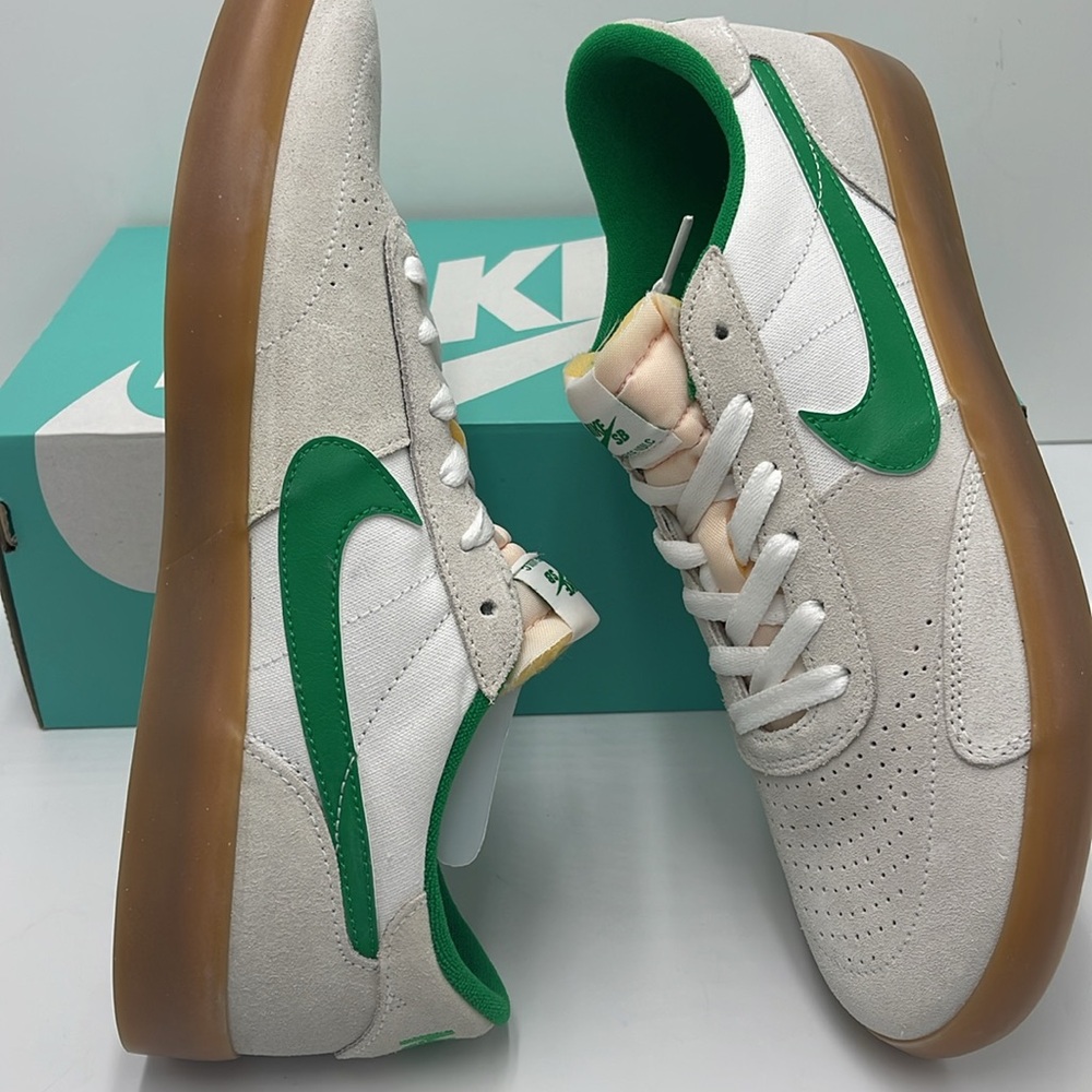 Nike 2020
Heritage Vulc SB 'Lucky Green
Gum'
Heritage Vulc - Picture 11 of 16